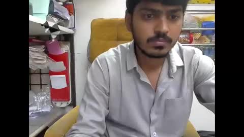 Robertsalia online show from October 2025 12:50:01 PM