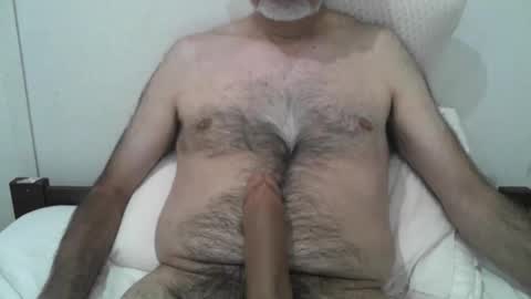 Snapshot of robhin40 chatting on May 2026 03:46:02 AM Robhin maduro online show from May 2026 03:46:02 AM