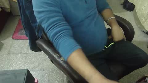 robin online show from December 2025 08:08:02 AM