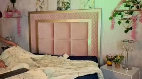 robin D online show from January 2026 11:58:02 AM