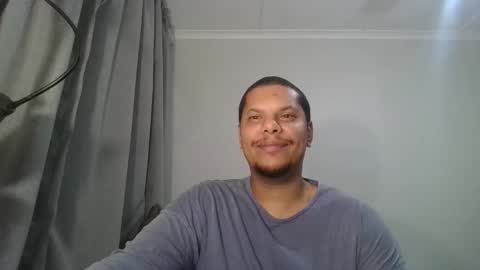 robinidessundercover34 online show from April 2026 01:50:02 AM