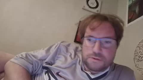 robinouhot online show from March 2025 02:41:02 AM