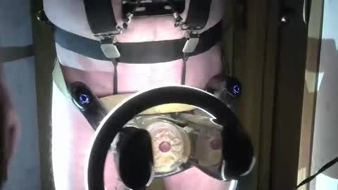 Robodickmilker online show from November 2025 12:44:02 AM