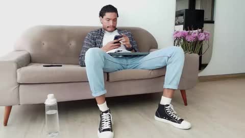 roby_millerr online show from November 2025 07:29:02 PM