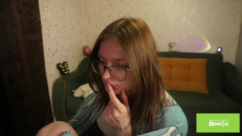 Snapshot of robynsentinella chatting on May 2026 03:46:02 AM robynsentinella online show from May 2026 03:46:02 AM