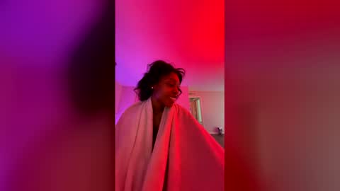 Snapshot of robynthegoddess chatting on January 2026 03:49:02 PM robynthegoddess online show from January 2026 03:49:02 PM