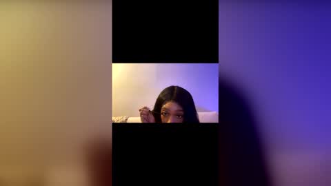Snapshot of robynthegoddess chatting on February 2026 11:25:01 PM robynthegoddess online show from February 2026 11:25:01 PM