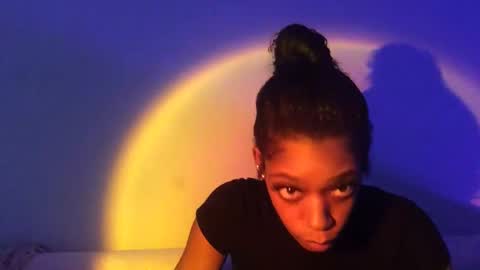 Snapshot of robynthegoddess chatting on February 2026 09:32:02 PM robynthegoddess online show from February 2026 09:32:02 PM