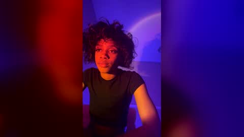 Snapshot of robynthegoddess chatting on February 2026 11:01:01 PM robynthegoddess online show from February 2026 11:01:01 PM