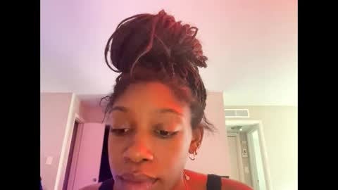 Snapshot of robynthegoddess chatting on March 2026 05:13:02 PM robynthegoddess online show from March 2026 05:13:02 PM