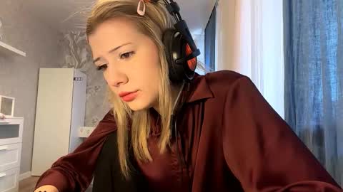 Anny online show from February 2026 11:31:02 AM