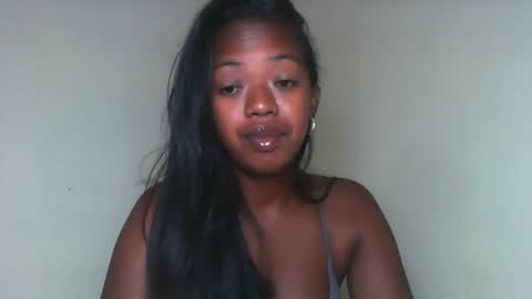 Snapshot of rochellinah chatting on March 2026 07:23:01 AM rochellinah online show from March 2026 07:23:01 AM