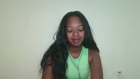 Snapshot of rochellinah chatting on April 2026 10:09:02 AM rochellinah online show from April 2026 10:09:02 AM