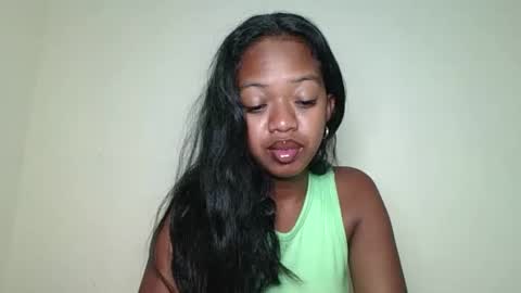 Snapshot of rochellinah chatting on May 2026 08:26:02 PM rochellinah online show from May 2026 08:26:02 PM
