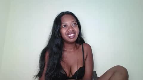 Snapshot of rochellinah chatting on May 2026 11:39:01 AM rochellinah online show from May 2026 11:39:01 AM