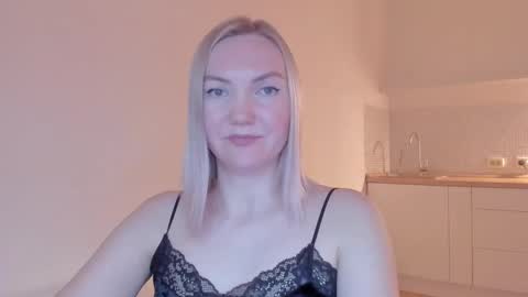 Snapshot of rock__baby chatting on February 2025 10:10:02 PM rock__baby online show from February 2025 10:10:02 PM