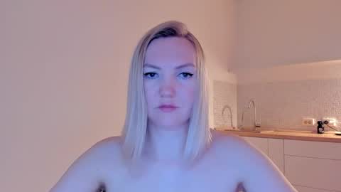 Snapshot of rock__baby chatting on March 2025 01:59:02 AM rock__baby online show from March 2025 01:59:02 AM