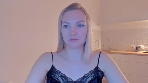 Snapshot of rock__baby chatting on March 2025 05:16:01 AM rock__baby online show from March 2025 05:16:01 AM