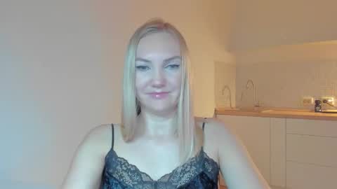 Snapshot of rock__baby chatting on October 2025 10:59:02 PM rock__baby online show from October 2025 10:59:02 PM