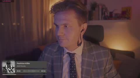 Rocket Bunny online show from October 2025 07:04:02 PM