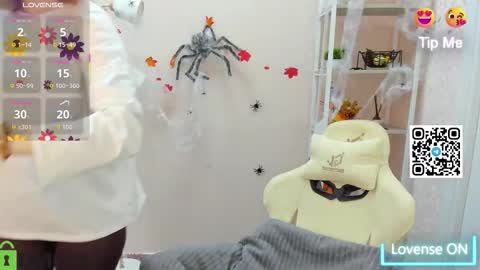 Rockett online show from October 2025 01:06:02 AM