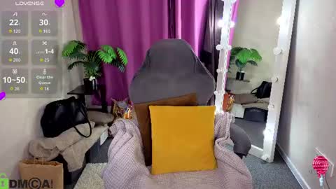 Snapshot of rockett_bunny chatting on July 2026 12:58:01 AM Rockett online show from July 2026 12:58:01 AM