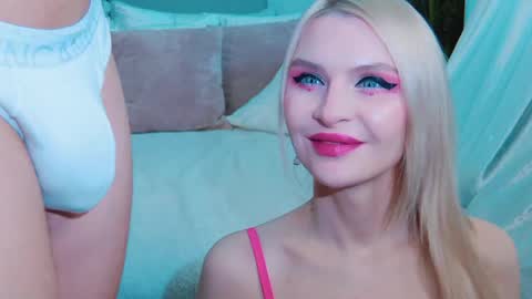 Lina and Den online show from April 2026 08:24:01 AM