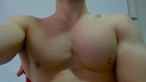Snapshot of rocky_muscle chatting on July 2026 05:15:02 PM rocky muscle online show from July 2026 05:15:02 PM