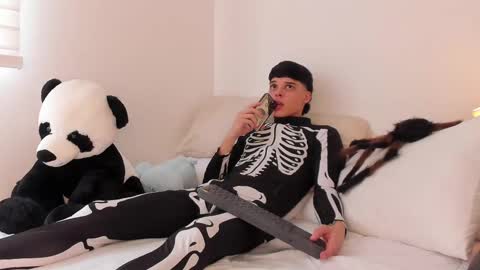 Snapshot of rockywood20cm chatting on October 2025 09:47:01 PM RockyWood20CM online show from October 2025 09:47:01 PM