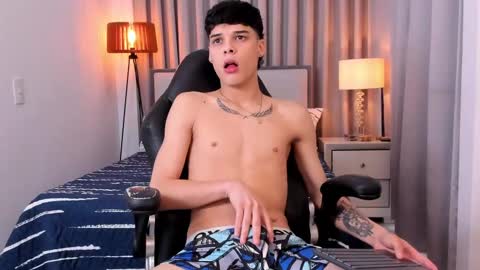 Snapshot of rockywood20cm chatting on October 2025 09:26:01 PM RockyWood20CM online show from October 2025 09:26:01 PM