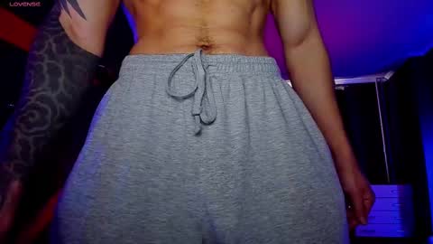 MY NAME  CAN SEE ALL MY CUM VIDEO BUY FAN SUB. online show from March 2025 11:29:02 AM