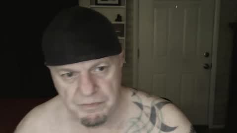 roinaz online show from January 2025 08:37:02 PM