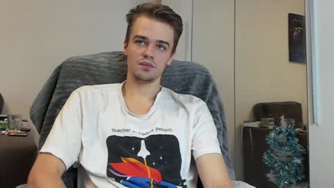 taylor fox online show from December 2024 12:34:02 PM