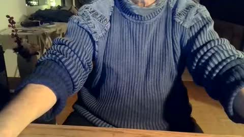 rolandloser1000 online show from January 2025 05:14:01 PM