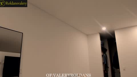 Snapshot of roldansvalery chatting on January 2025 02:35:01 AM Valery Roldans online show from January 2025 02:35:01 AM