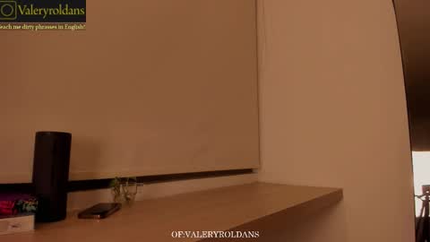 Valery Roldans online show from February 2026 03:03:02 AM