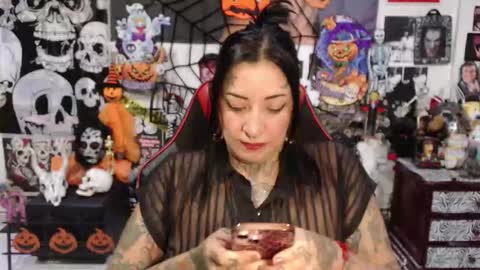 Rolly online show from October 2025 10:44:01 PM