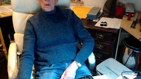 Snapshot of rolydawe chatting on March 2026 06:46:01 PM rolydawe online show from March 2026 06:46:01 PM