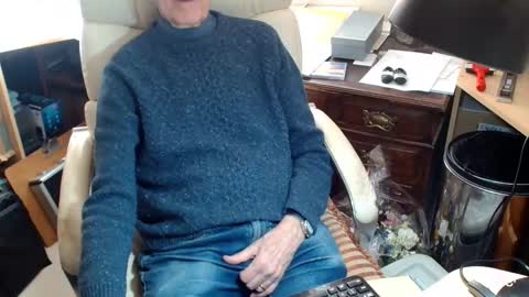 Snapshot of rolydawe chatting on April 2026 01:53:01 PM rolydawe online show from April 2026 01:53:01 PM