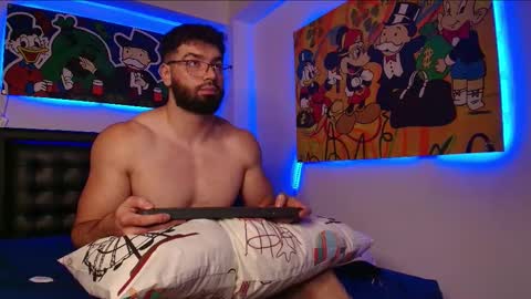 Roman Lux online show from February 2025 08:31:01 PM