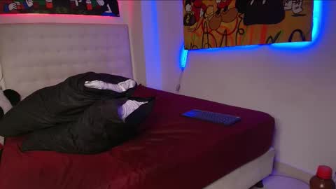 Roman Lux online show from February 2025 04:48:02 AM