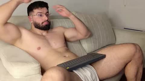 Roman Lux online show from February 2026 07:56:01 AM