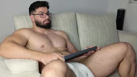 Roman Lux online show from February 2026 03:02:02 AM