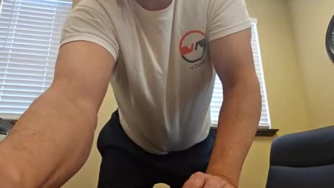 Snapshot of romanteeks chatting on December 2024 09:28:02 PM romanteeks online show from December 2024 09:28:02 PM