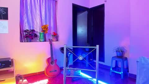 Is A Belle online show from February 2025 12:16:01 PM