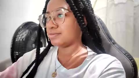 Is A Belle online show from November 2025 11:11:01 AM