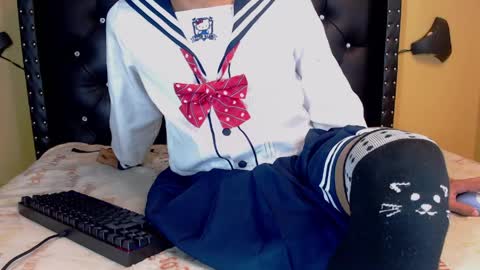 Snapshot of romeo_laurient chatting on April 2026 05:24:01 PM ROMEO online show from April 2026 05:24:01 PM