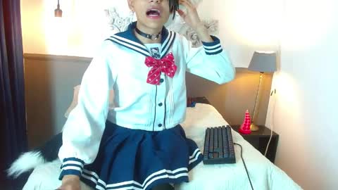 Snapshot of romeo_laurient chatting on April 2026 05:34:02 AM ROMEO online show from April 2026 05:34:02 AM