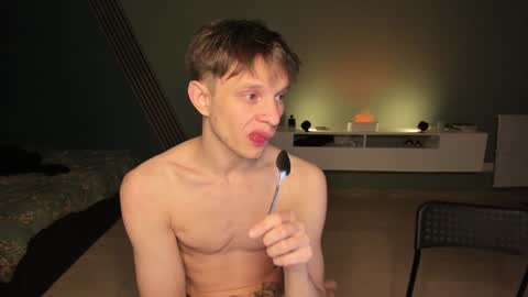 Romeo online show from December 2024 06:42:02 PM