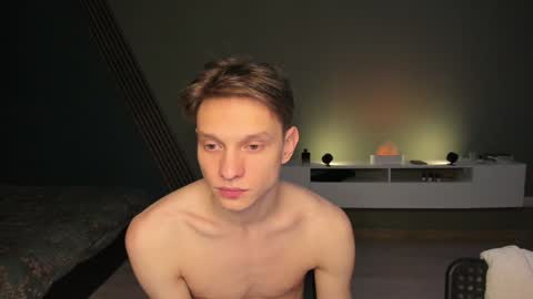 Romeo online show from December 2024 10:58:02 PM